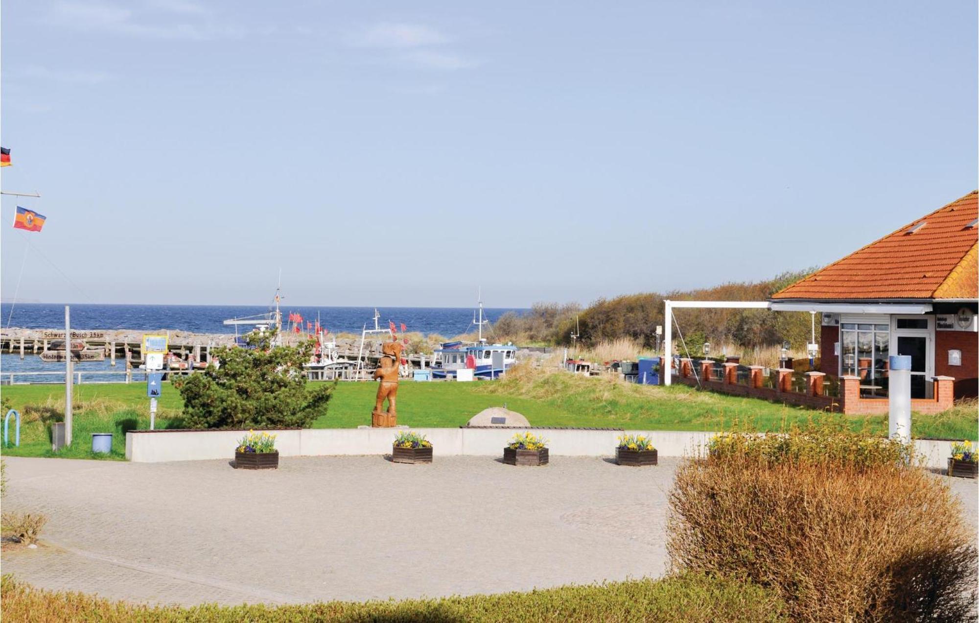 Amazing home in Insel Poel with 1 Bedrooms&WiFi Buitenkant foto